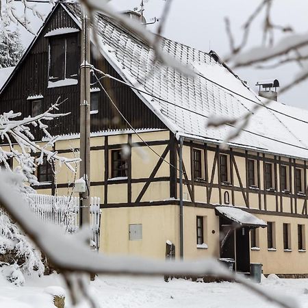 Chalupa Hrazdenka V Krusnych Horach Horní Blatná エクステリア 写真